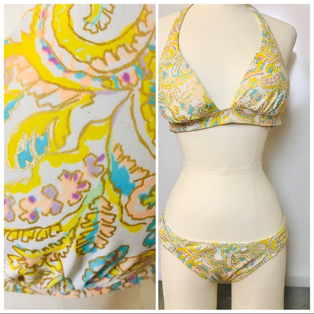 Victoria’s Secret bikini